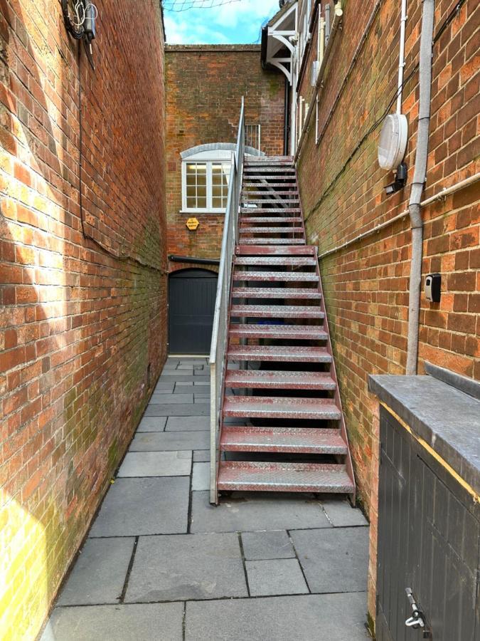 Apartment The Loft, New, Stylish Maisonette, Central, Private Location Lewes